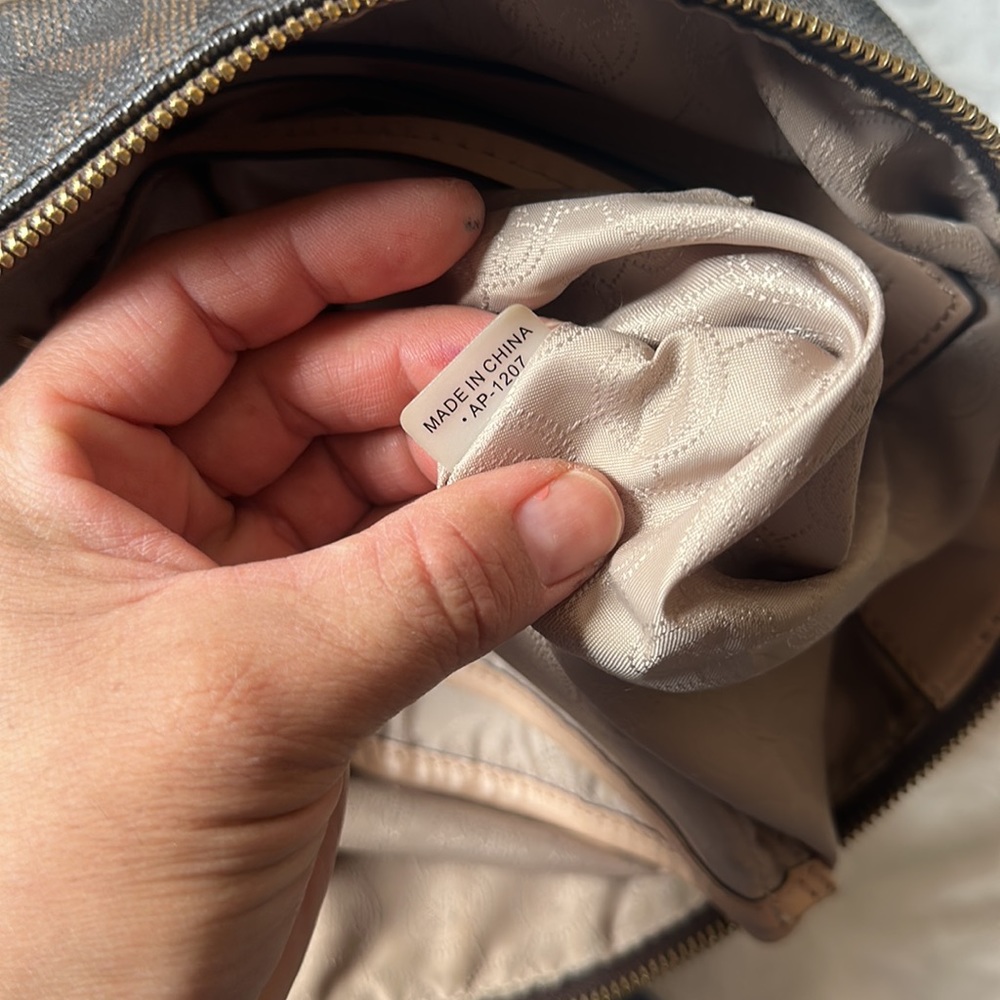 🌸 SOLD crossbody bag Michel Kors - Picture 6 of 6